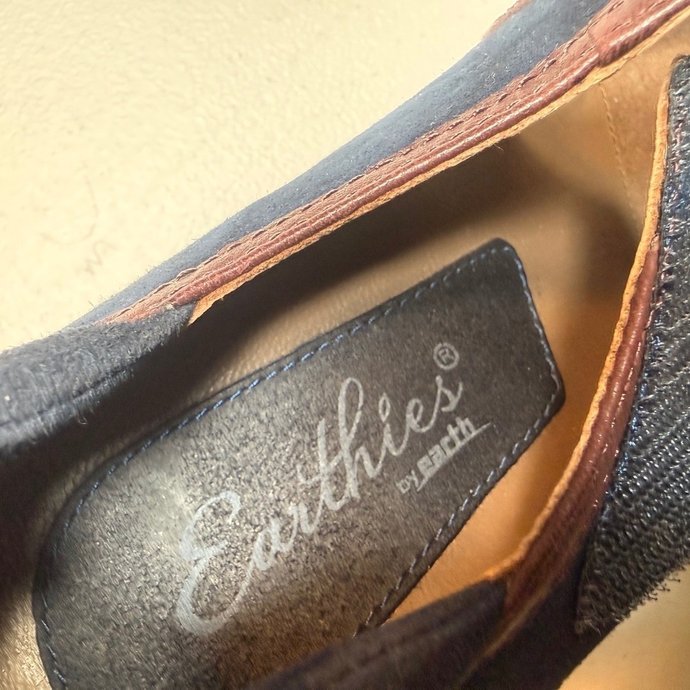 Earthies Navy Suede Mary Jane Comfort Heels Women's Size 7.5 - Picture 11 of 14